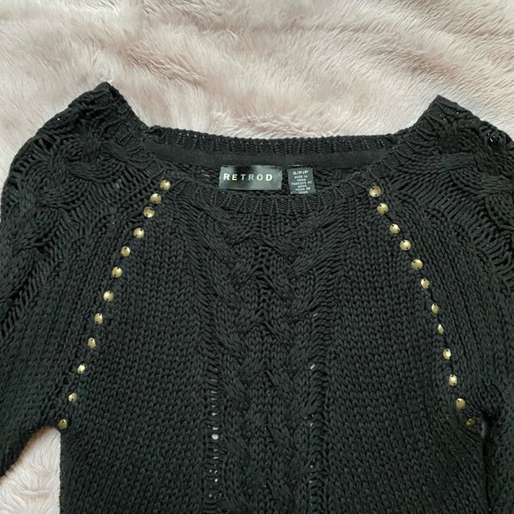 Black Retrod knit sweater with brass details - Picture 2 of 5